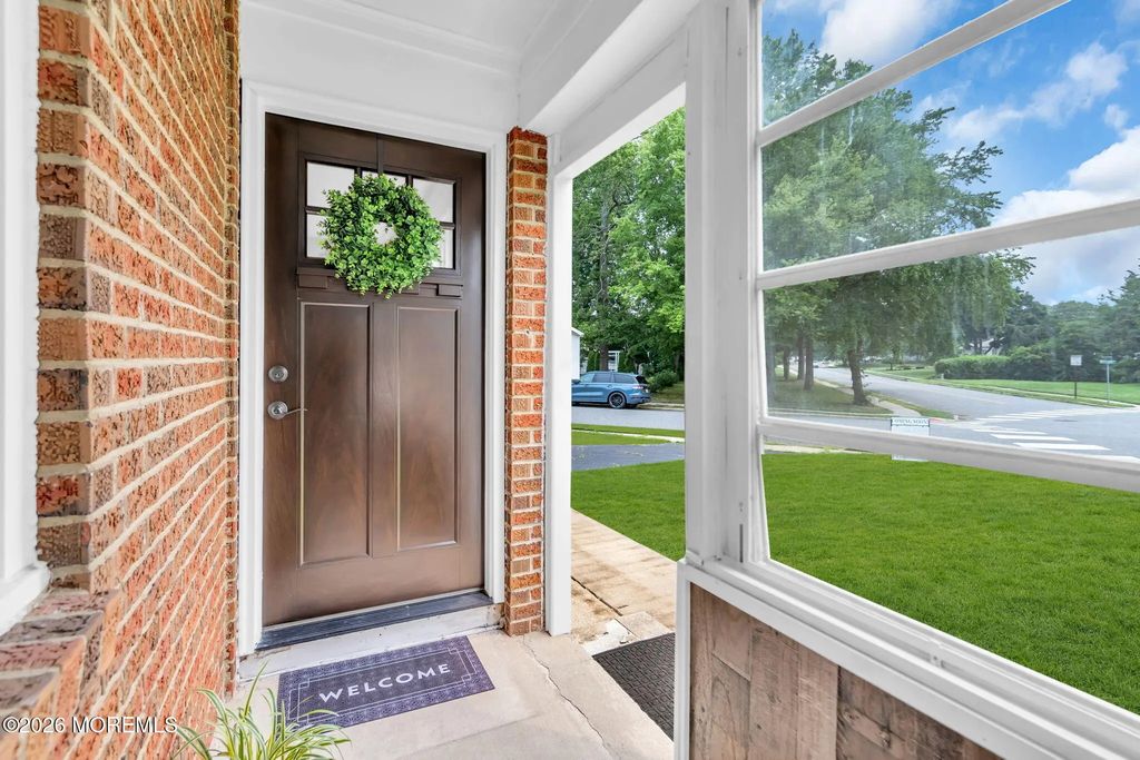 56 Bellflower Court, Toms River