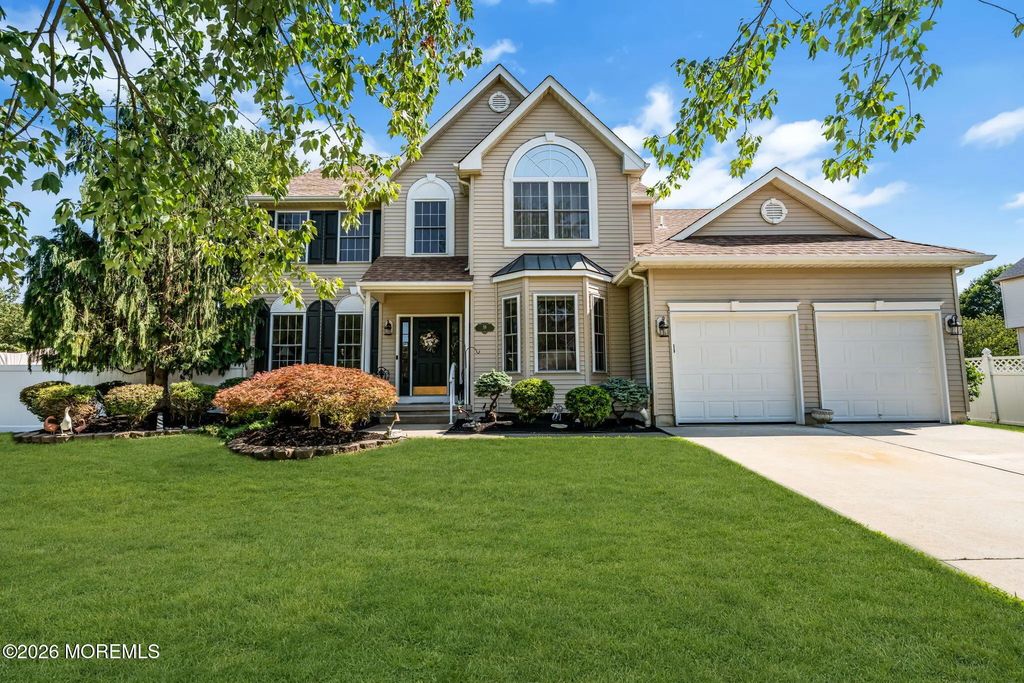 59 Brittany Drive, Bayville