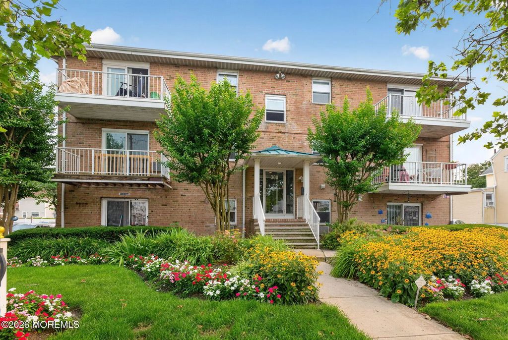 300 7th Avenue 8, Asbury Park