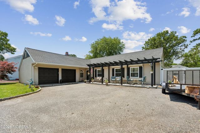 1012 Eastwind Avenue, Toms River