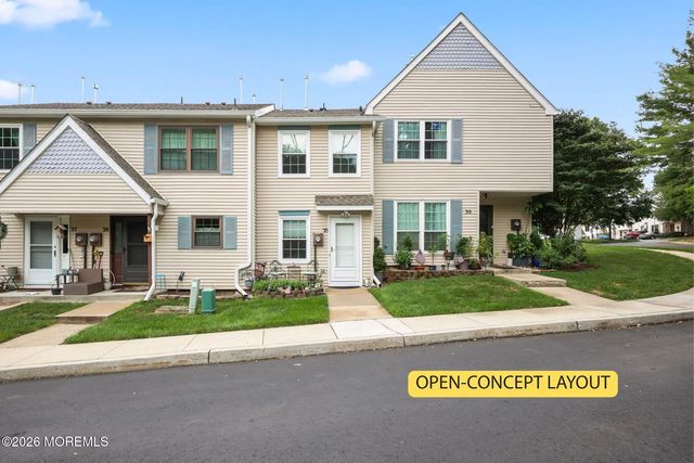 29 English Club Drive, Englishtown