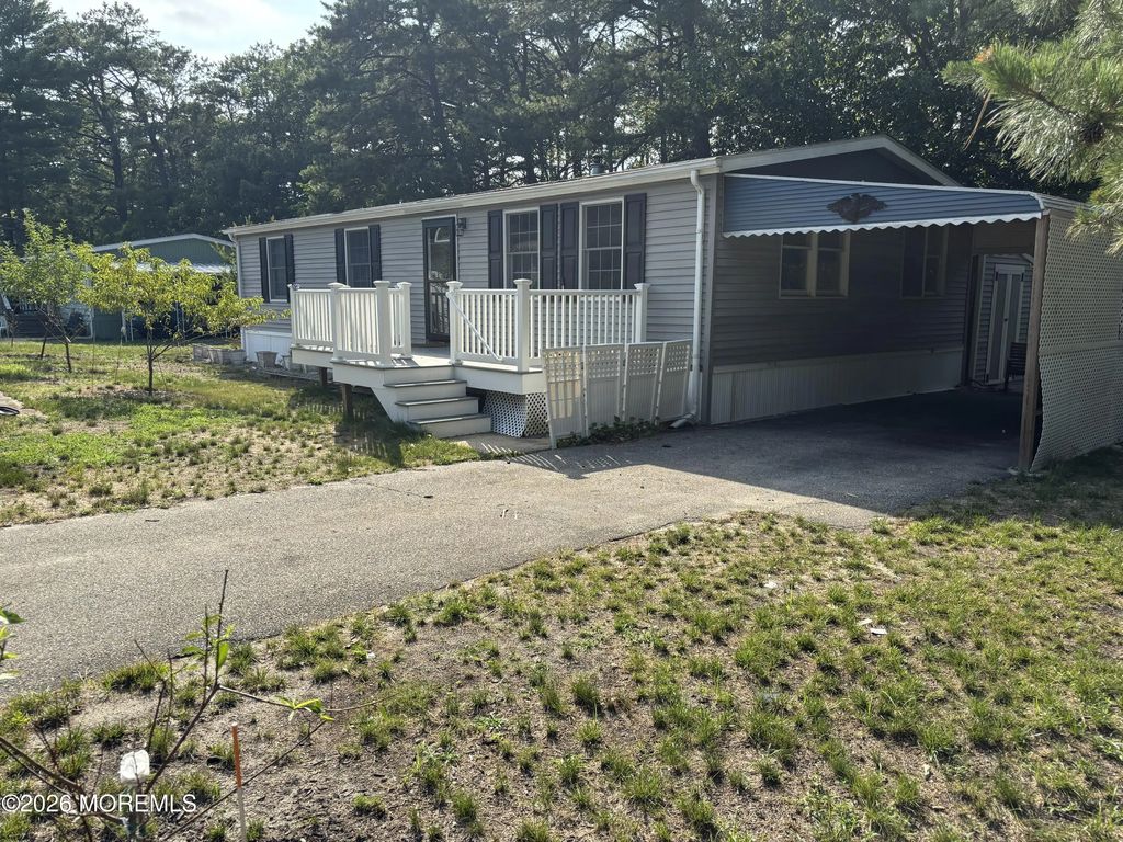 2 Martin Drive, Whiting