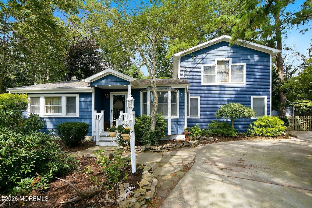 1316 Sylvania Place, Forked River