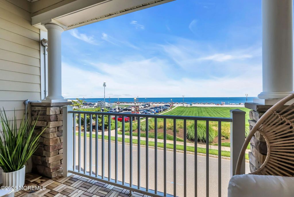 22 Mckinley Street, Long Branch