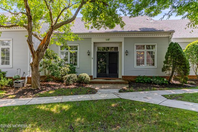 53 Winthrop Road 53f, Monroe