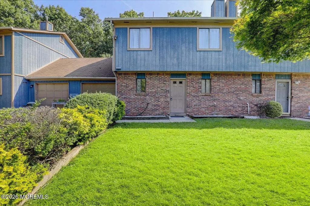 10 Seagull Lane, Howell
