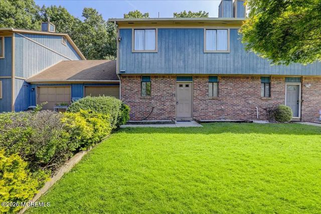 10 Seagull Lane, Howell
