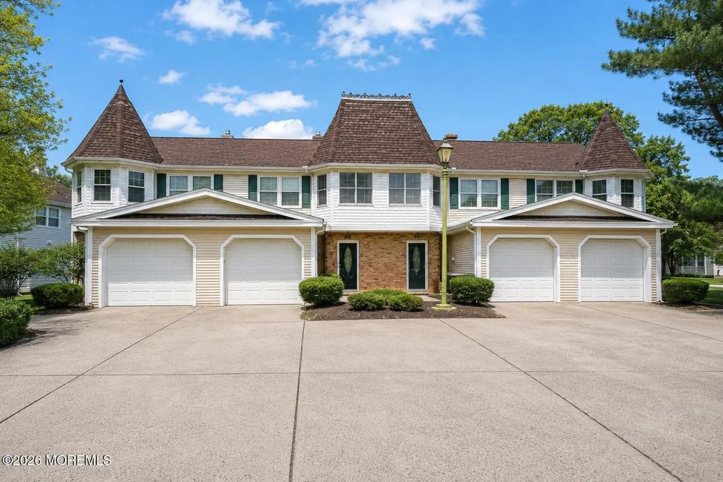 75 E Washington Street, Long Branch
