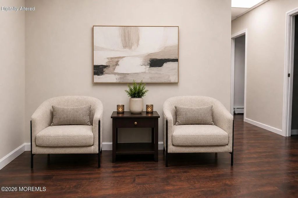 4 E Main Street 2 B, Freehold