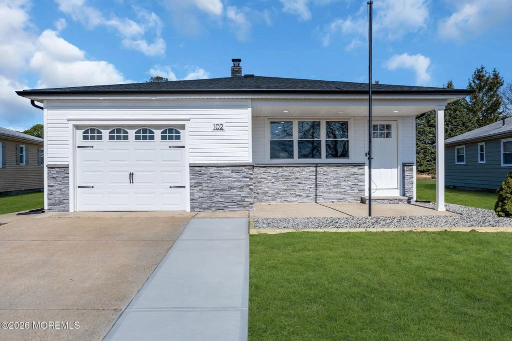 102 Bimini Drive, Toms River