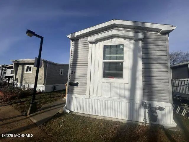 21 Gary Avenue, Hazlet