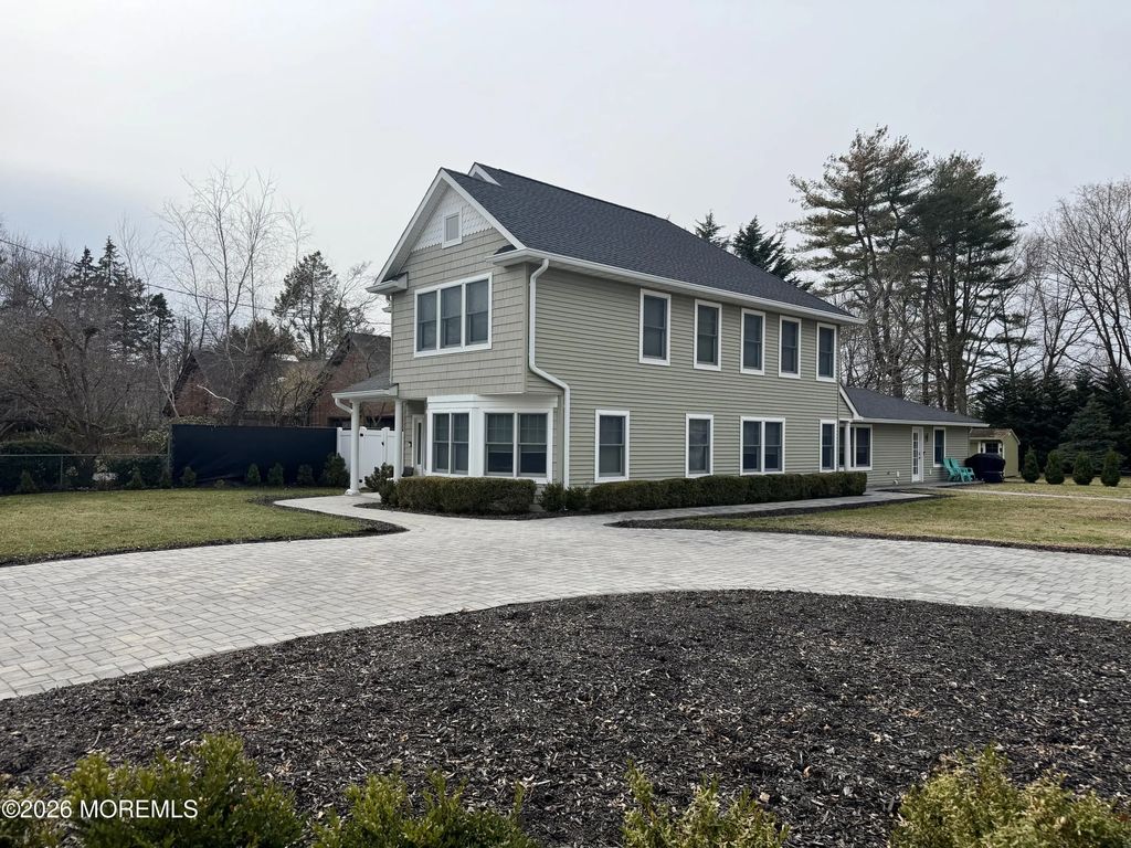 41 Brookwillow Avenue, West Long Branch