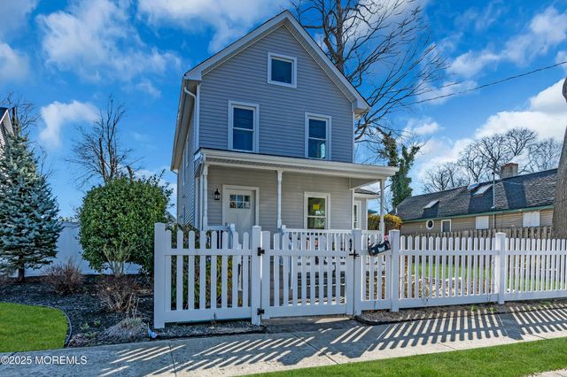 814 Dunlewy Street, Asbury Park