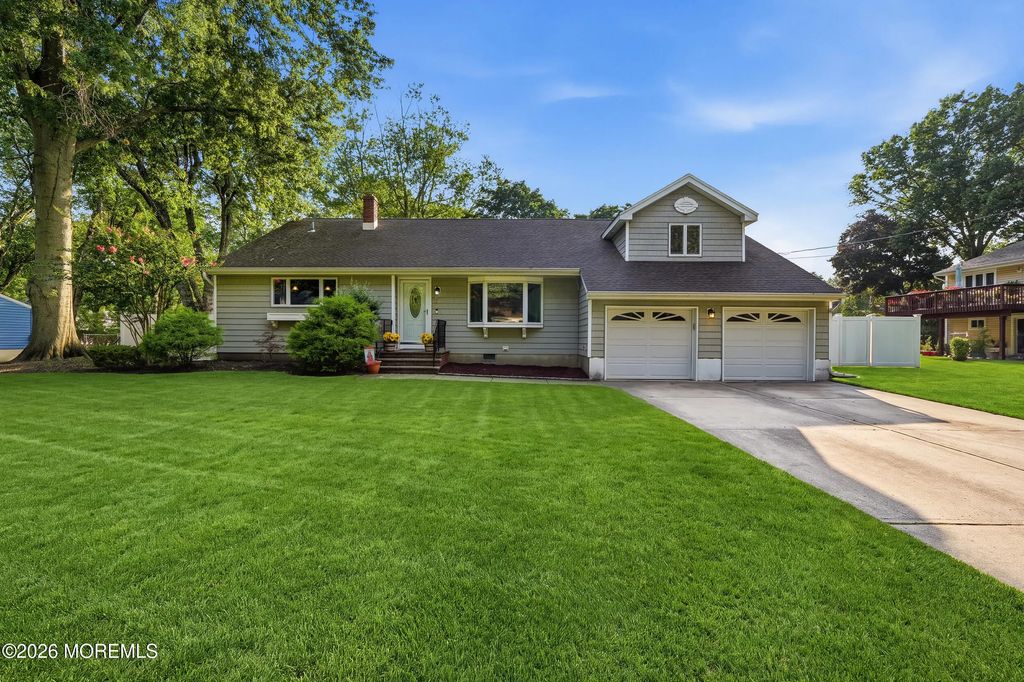 14 Lynn Drive, Ocean Twp
