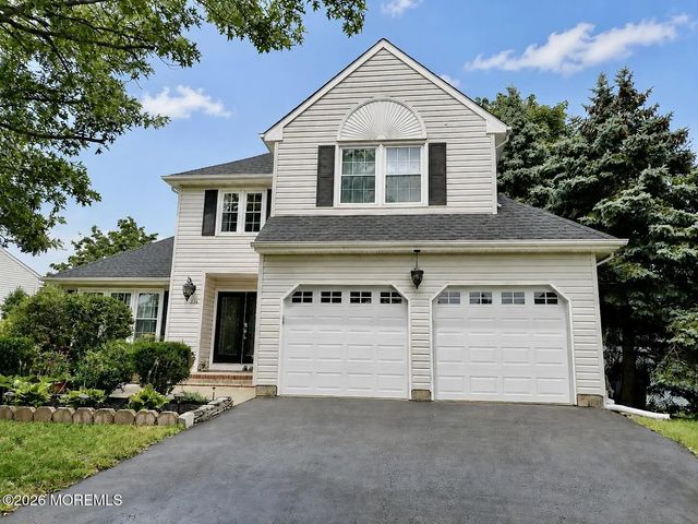 538 Jessica Lane, Brick