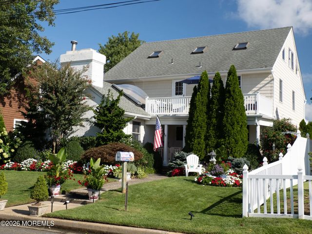 138 Woodland Avenue, Bay Head