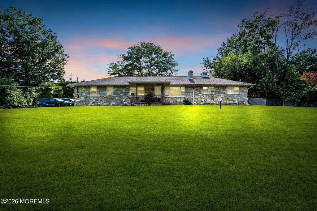 556 Spotswood Englishtown Road, Monroe