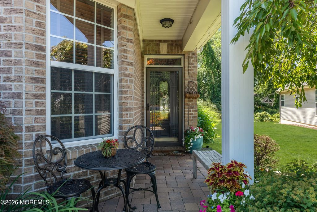 5 Citation Lane, Manalapan