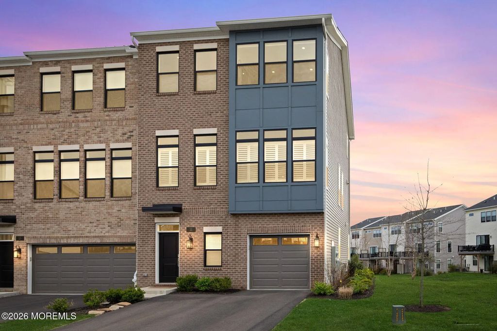 11 Valiant Court, Middletown
