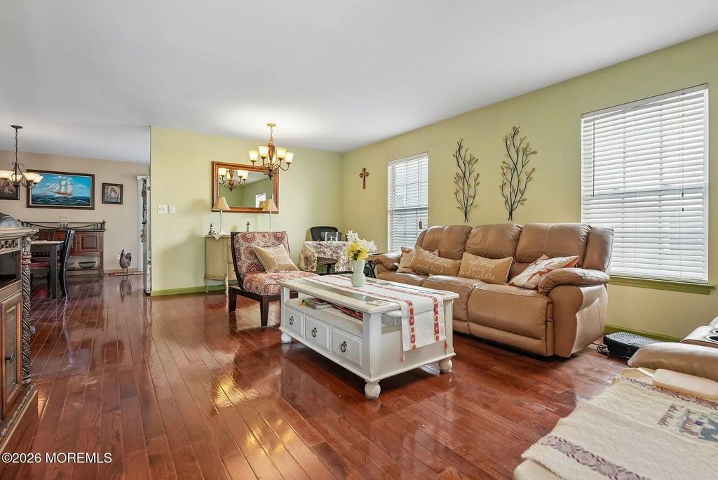 228-2 N 5th Avenue 2, Long Branch