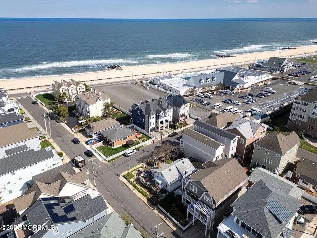 68 Ocean Terrace, Long Branch