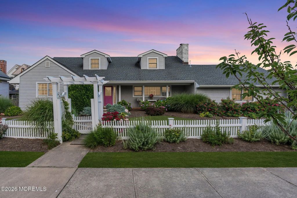 919 N Ocean Avenue, Mantoloking