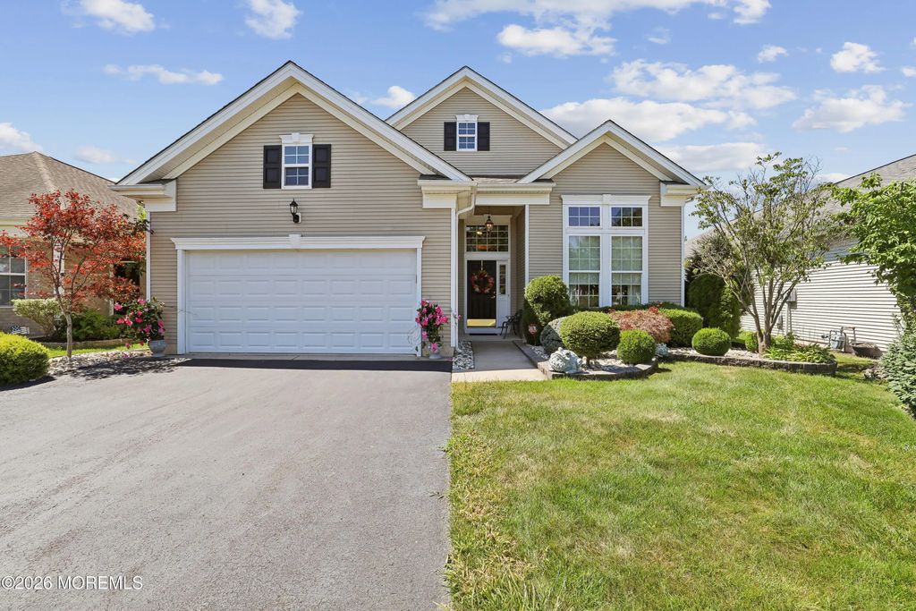 487 Huntington Drive, Jackson