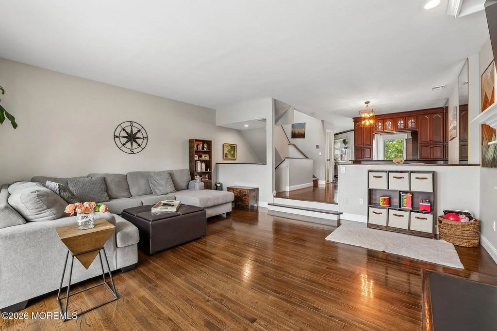 3 Newport Court, Long Branch