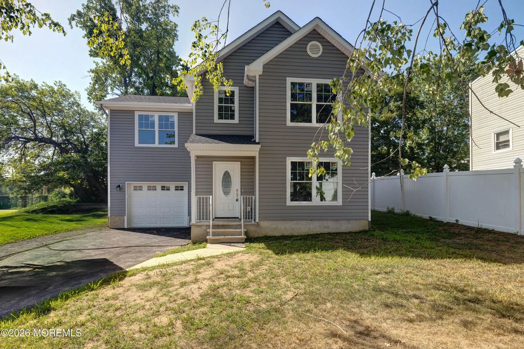 195 Greenwood Drive, Keyport