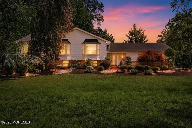 323 Union Hill Road, Manalapan