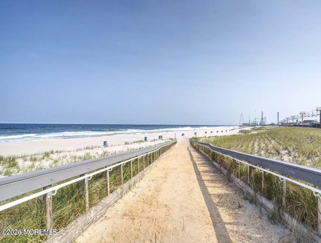 301 Sampson Avenue, Seaside Heights