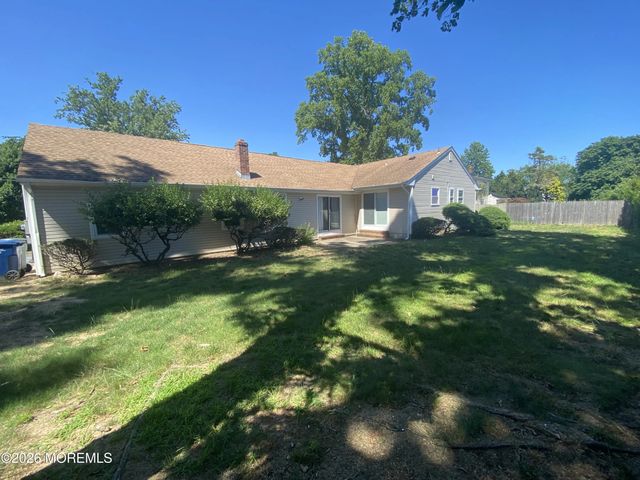 43 Dwight Drive, Ocean Twp