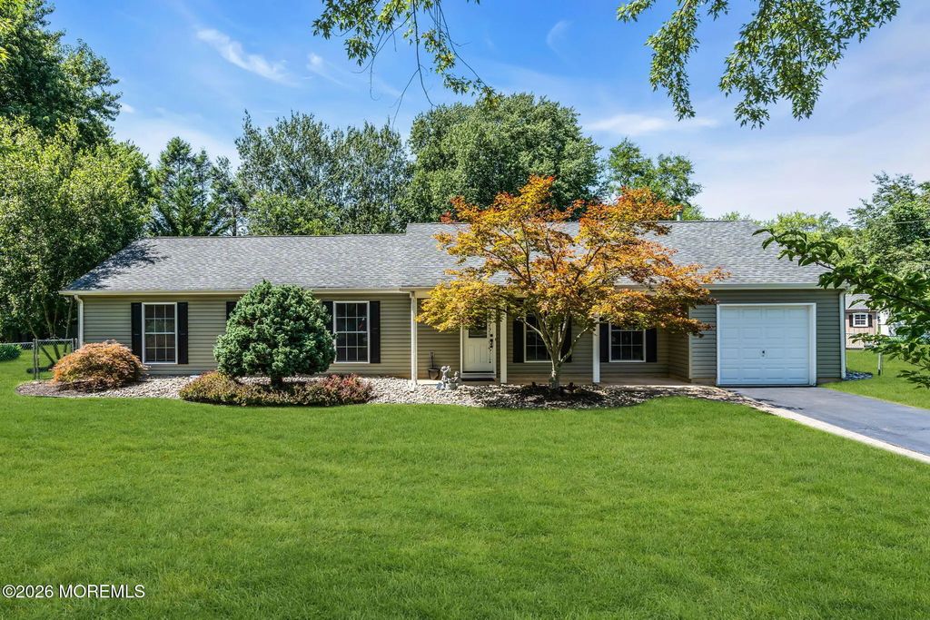 2 York Circle, Jackson