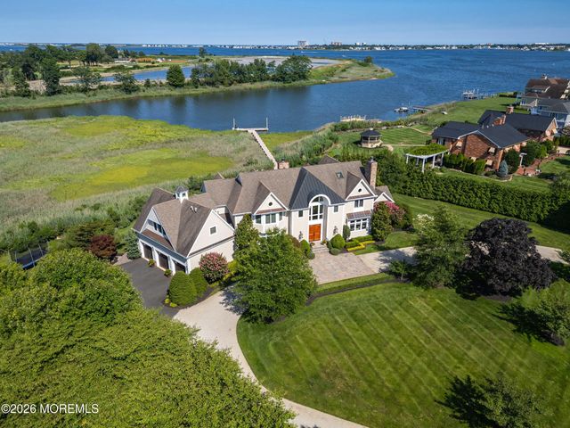 7 Harbor Drive, Rumson