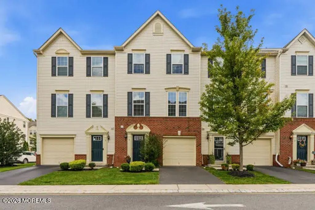 3 Michael Drive, Tinton Falls