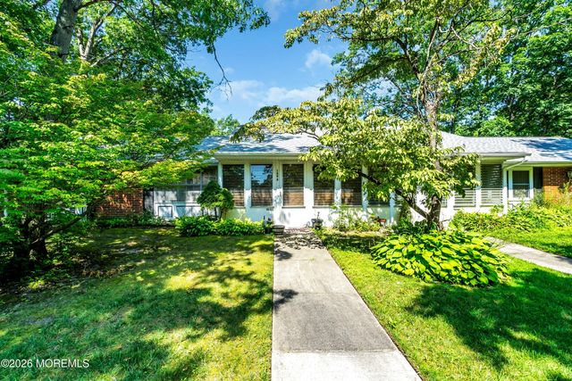 148a Gramercy Court, Lakewood