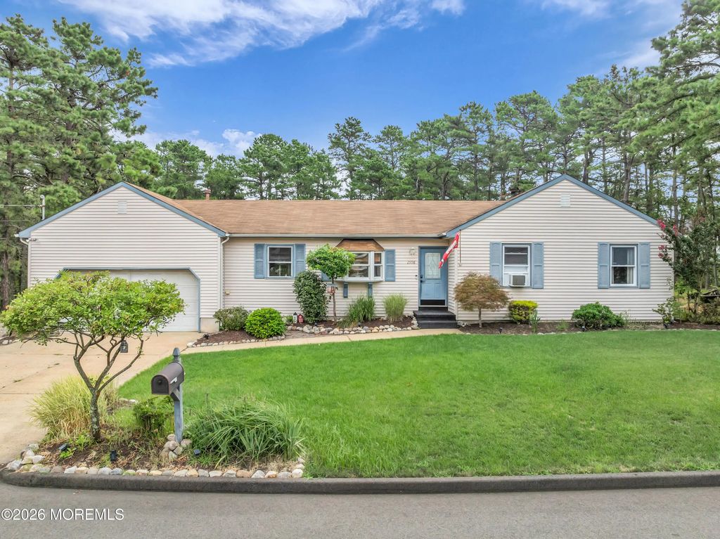 2108 Champlain Street, Toms River