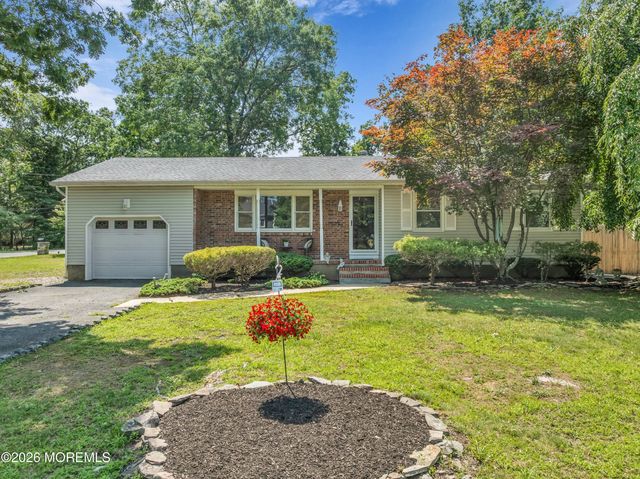 35 Dugan Lane, Toms River