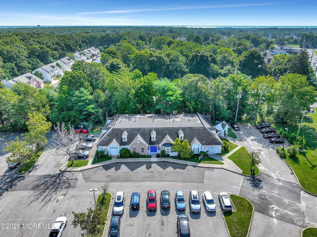 355 Route 9 Boulevard 1, Bayville