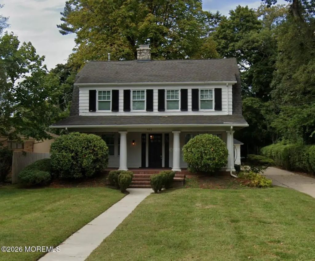 682 Woodgate Avenue, Long Branch