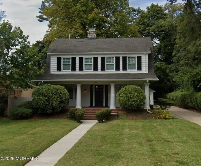 682 Woodgate Avenue, Long Branch