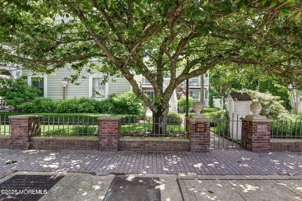 606 Bay Avenue 6, Point Pleasant Beach