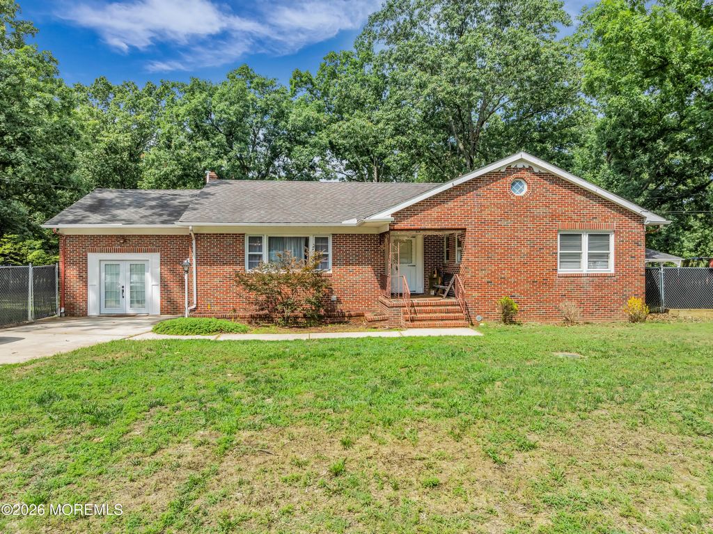 1233 Englishtown Road, Old Bridge