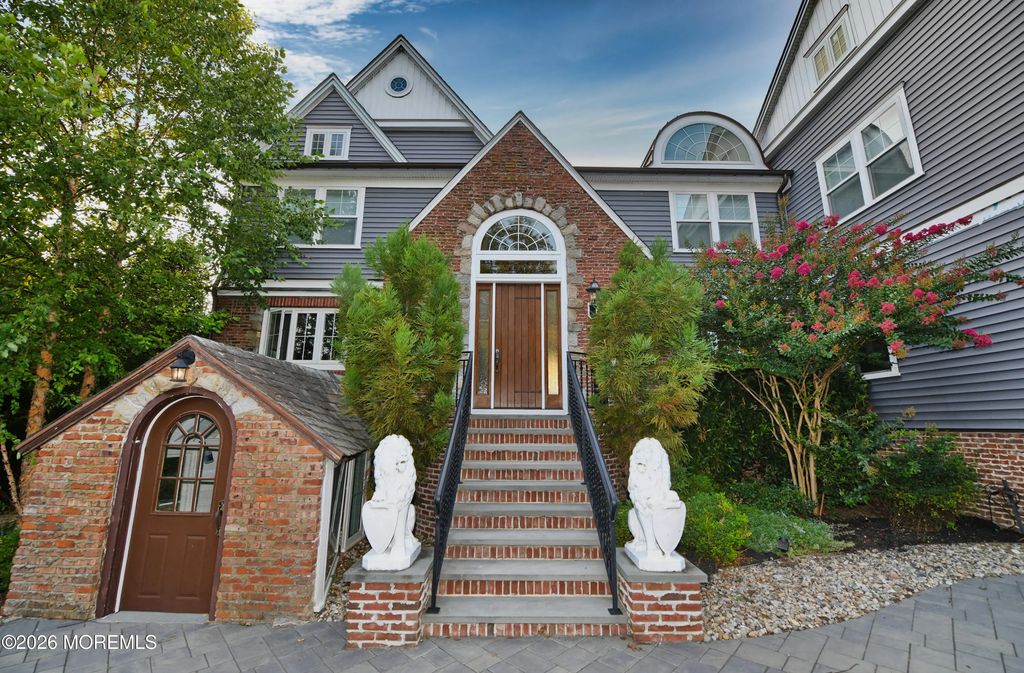 2619 River Road, Manasquan
