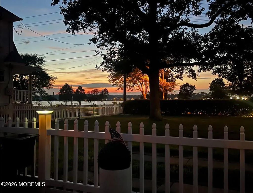 1601 River Road, Belmar