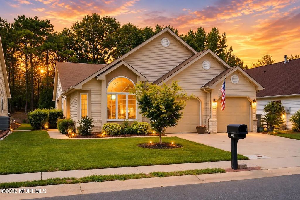 2274 Agincourt Road, Toms River