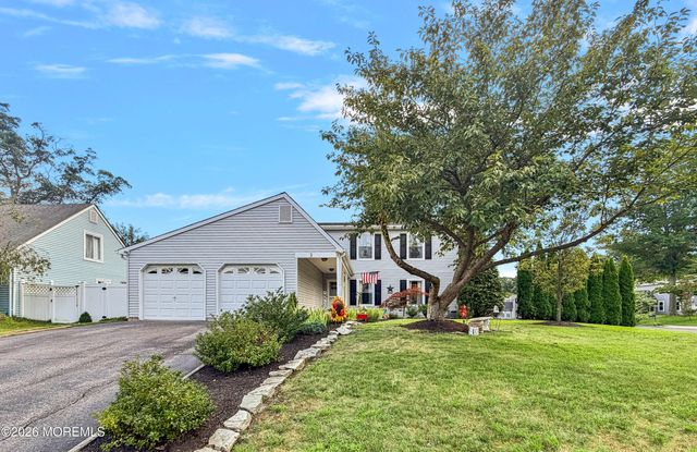 3 Moss Haven Way, Howell