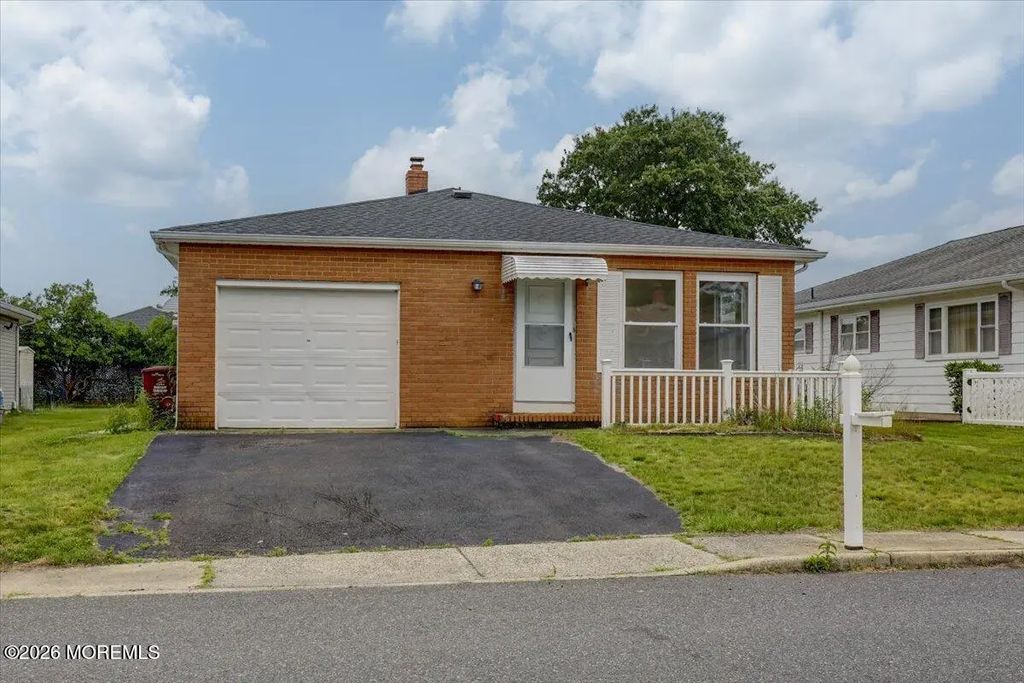 385 Barbados Drive N, Toms River