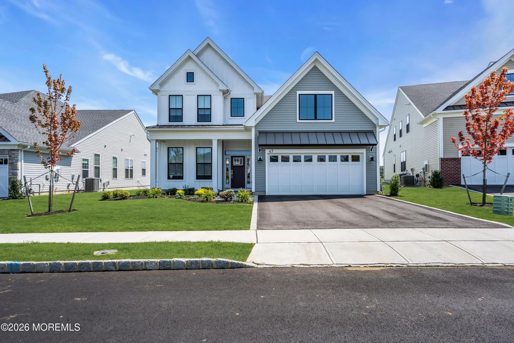 47 Sofia Drive, Manalapan