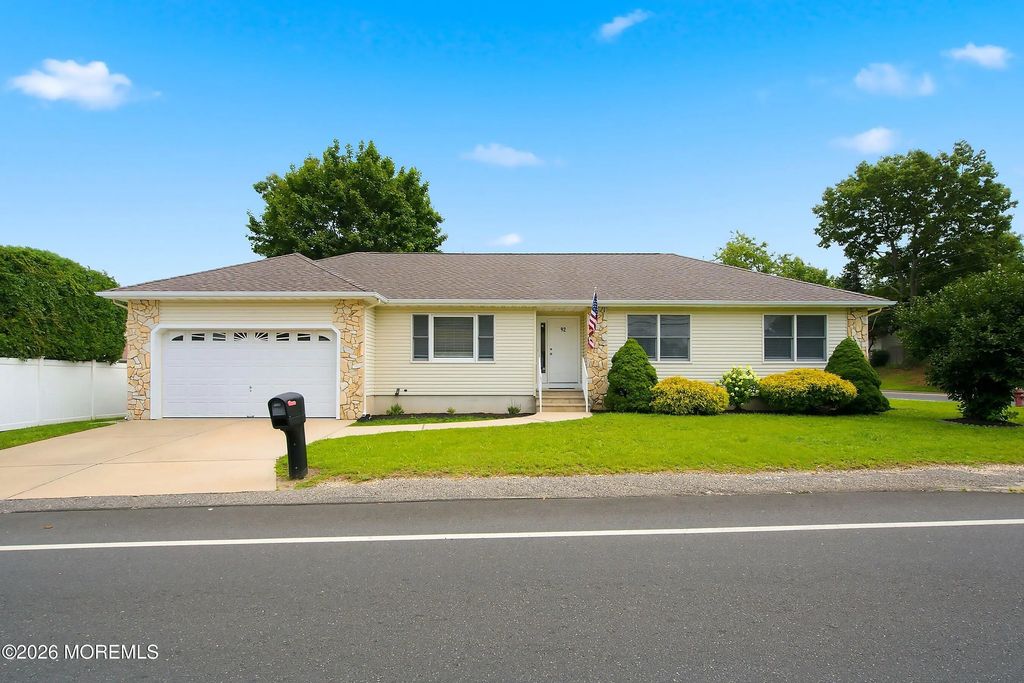 92 Birch Street, Beachwood